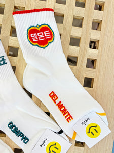 Chaussettes Coréennes Rétro!