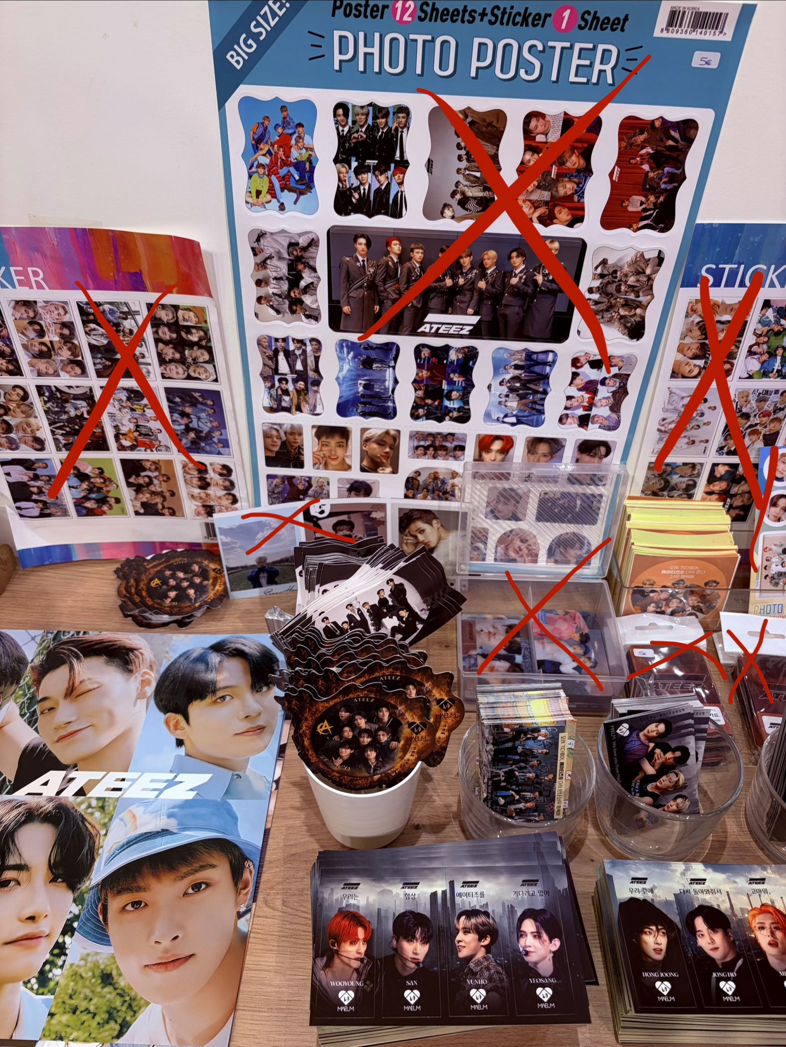 KPOP Fragment Bundle — 30 pièces — Ateez, Stray Kids, TXT, G-Dragon